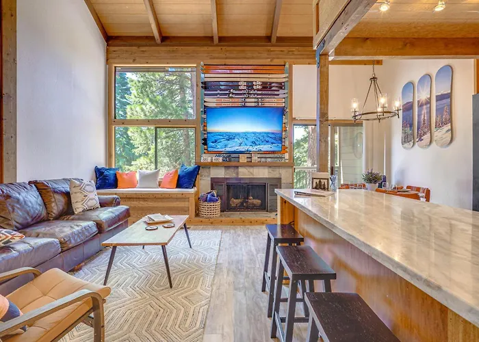 1 Mi To Northstar Skiing/Snowboarding: Cozy Condo